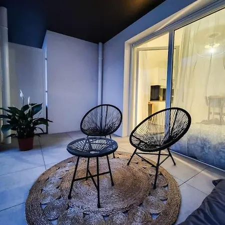 아파트 Logement Entier 100% Sunny Studio